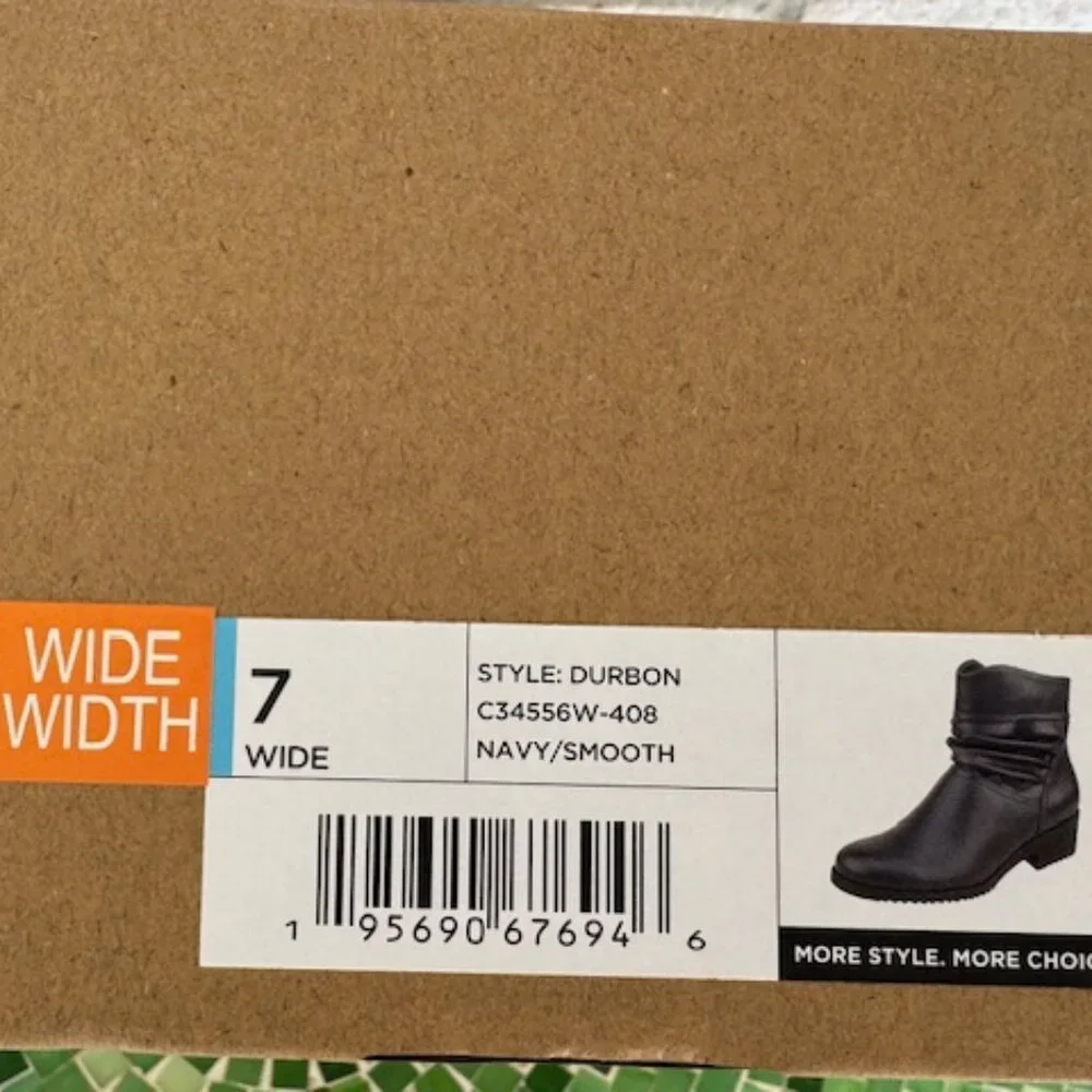 Cliffs by White Mountain Booties - Durbon Navy/SMOOTH 7 Wide